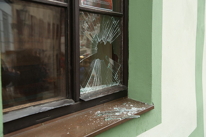 A2B Glass are able to board up broken windows while they are being repaired in Sandridge.